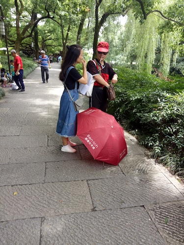 七月九日 无码影片
 走西湖-关注西湖十景垃圾分类问题小分队 游客采访1