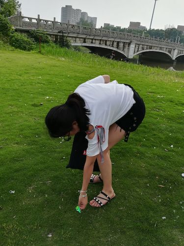 七月十九日 无码影片
 西湖垃圾猎人小分队 钱塘江捡垃圾