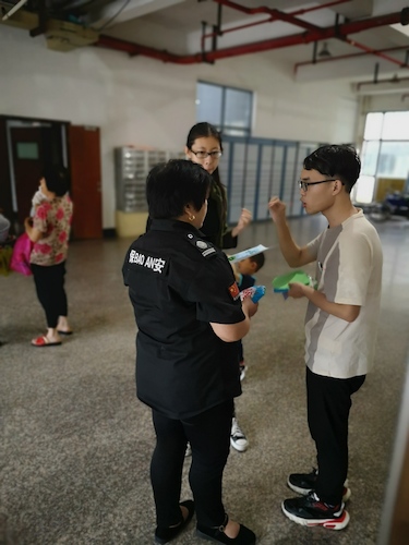 六月二十四日 无码影片
 赴下沙社区环保知识宣传小分队 给活动室治安负责人宣传