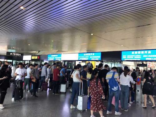 七月五日 无码影片
学院 杭州交通状况调研分队 乘客排队情况