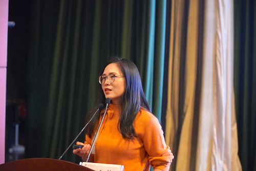 唐老师介绍蛟龙号